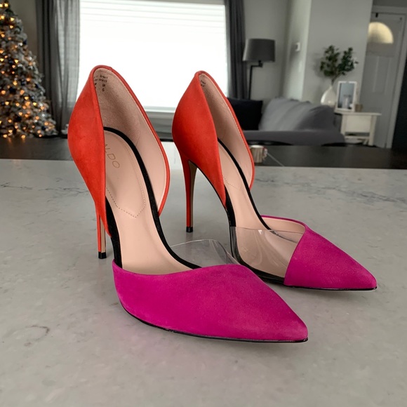 SOLD! Aldo Heels - Picture 1 of 4